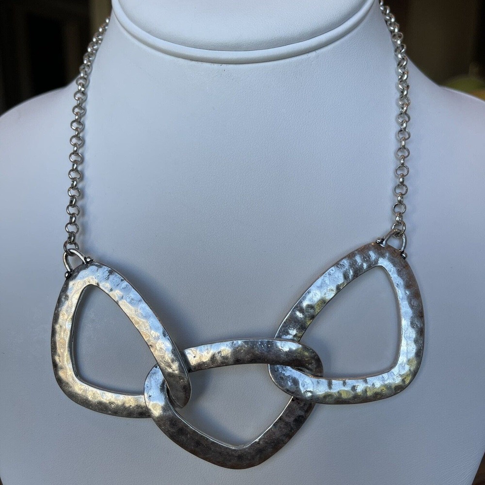 Lucky Brand Hammered Linked Silver Tone Triangle Collar Statement Necklace